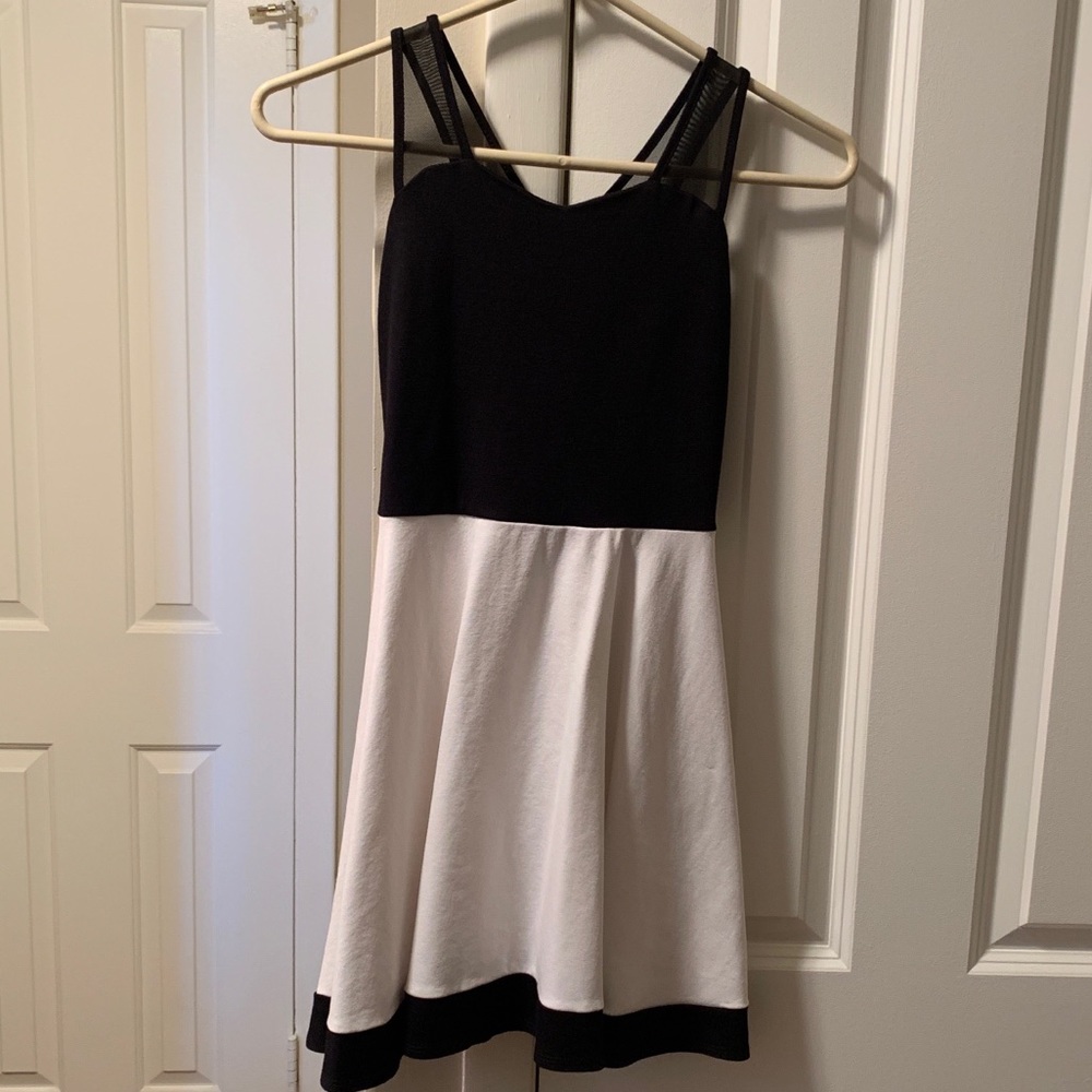 By Debra Dress Girls’ L